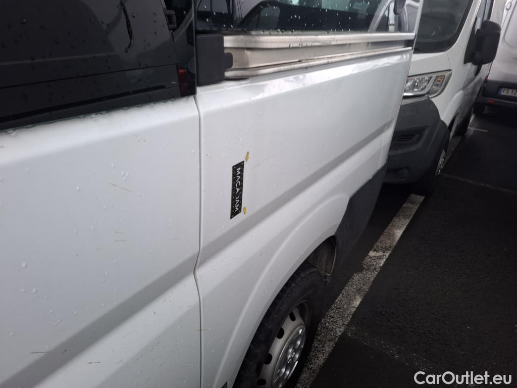  Peugeot  Boxer PEUGEOT  4p Combi 2.0 BLUEHDI 110 S&S 330 L1H1 ACCESS #23