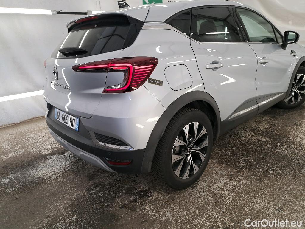  Renault  Captur RENAULT  / 2019 / 5P / SUV techno mild hybrid 160 EDC #1