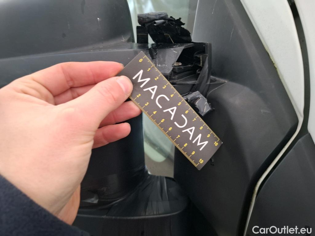  Peugeot  Boxer PEUGEOT  4p Combi 2.0 BLUEHDI 110 S&S 330 L1H1 ACCESS #3