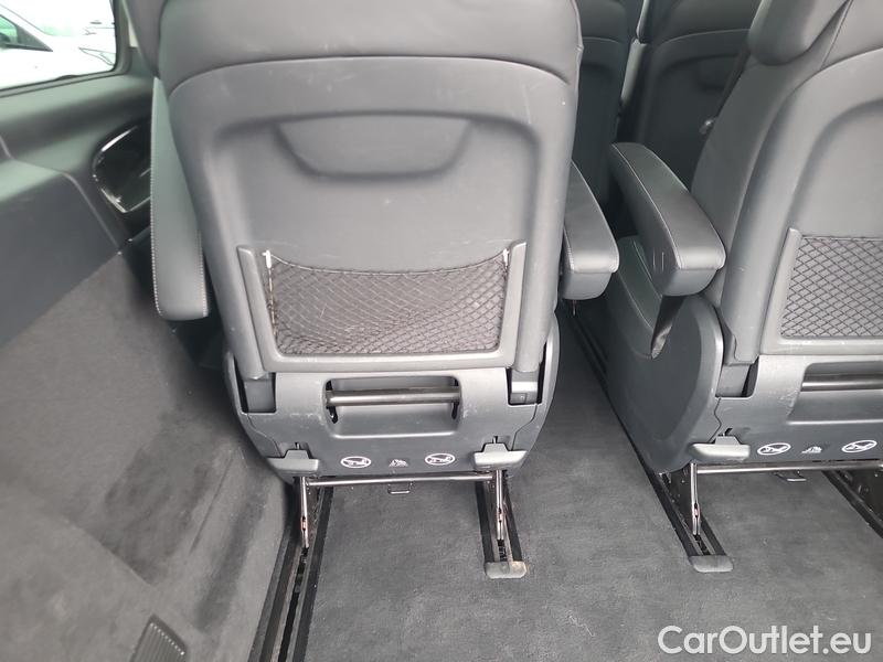  Mercedes  V-Klasse  (W447)  (2014) V 300 d L Avantgarde AT 5d #35