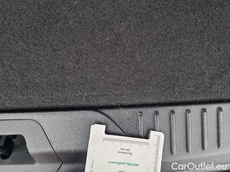  Ford  Focus  Break (2010) Foc.Kom.1.5EBl.120 Titanium #8