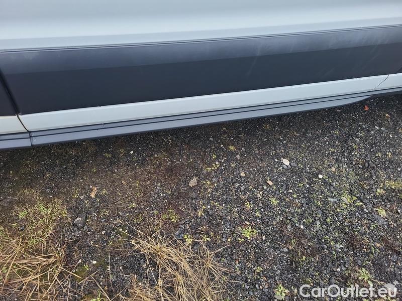  Ford  Transit   LCV TTS (2019->) Tr.2.0TDCi 77 Trend L3 310 4d #10