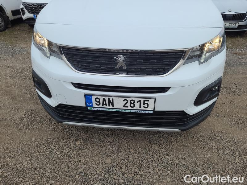  Peugeot  RIFTER   (06.2018->)  1.5BHDi 130 Allure #1