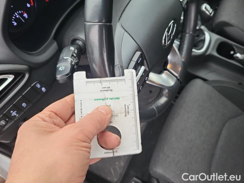  Hyundai  i30   cw (PD)(2017->)  kom.1.6CRDi 115 Smart #14