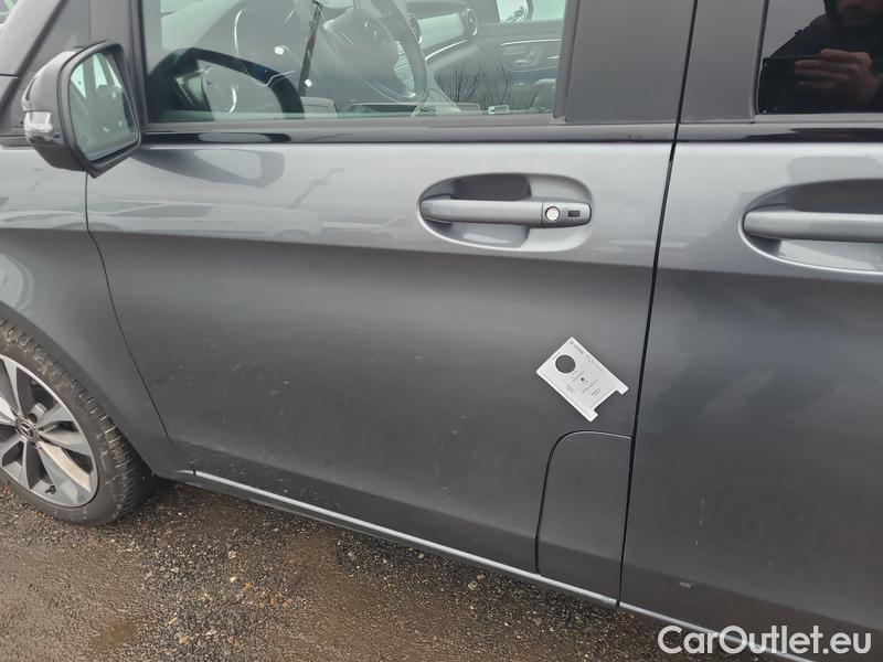  Mercedes  V-Klasse  (W447)  (2014) V 300 d L Avantgarde AT 5d #14