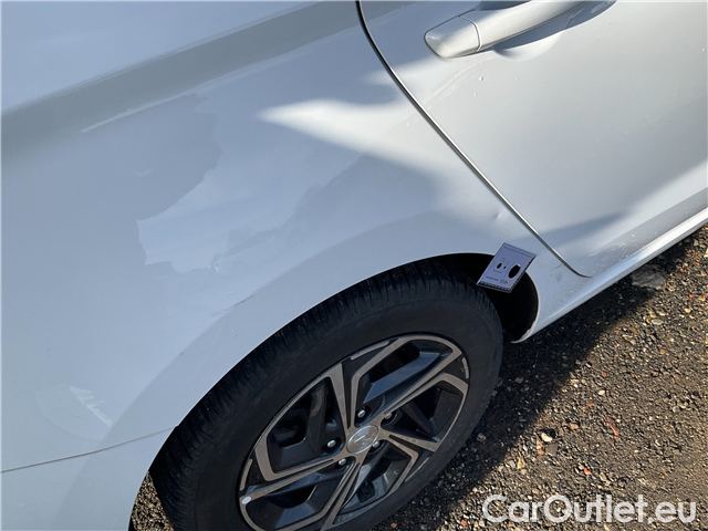  Hyundai  i30  1.5i Smart kombi 5d #34