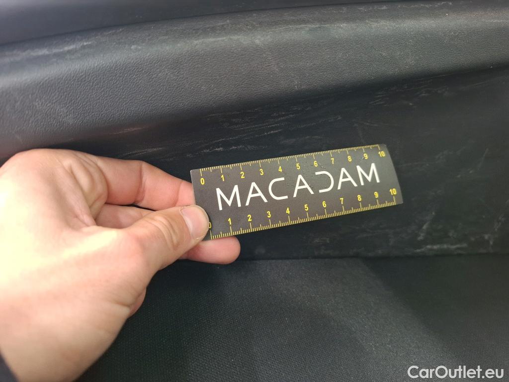  Tesla  Model Y TESLA  / 2021 / 5P / SUV RWD #48