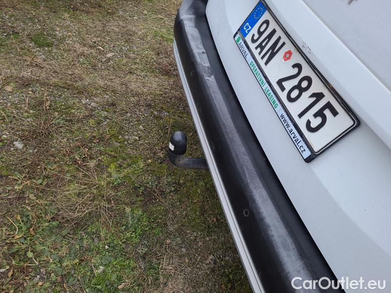  Peugeot  RIFTER   (06.2018->)  1.5BHDi 130 Allure #18