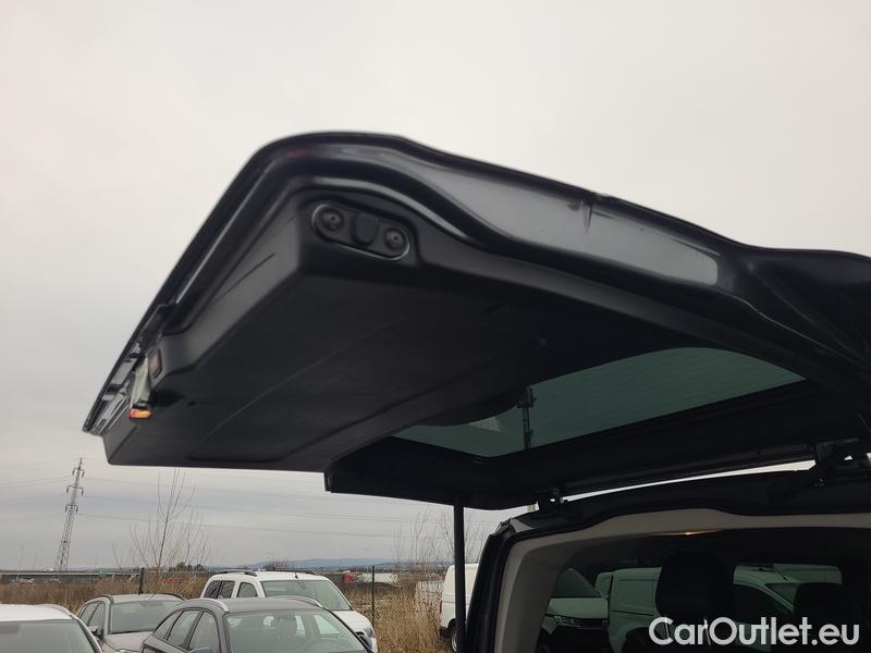  Mercedes  V-Klasse  (W447)  (2014) V 300 d L Avantgarde AT 5d #29