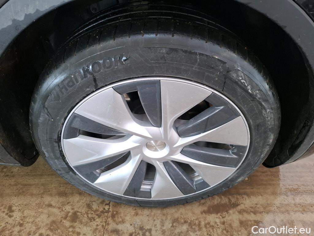  Tesla  Model Y TESLA  / 2021 / 5P / SUV RWD #11