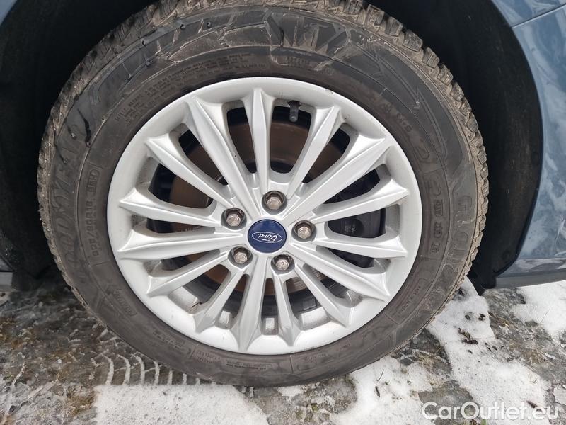  Ford  Focus  Break (2010) Foc.Kom.1.5EBl.120 Titanium #6