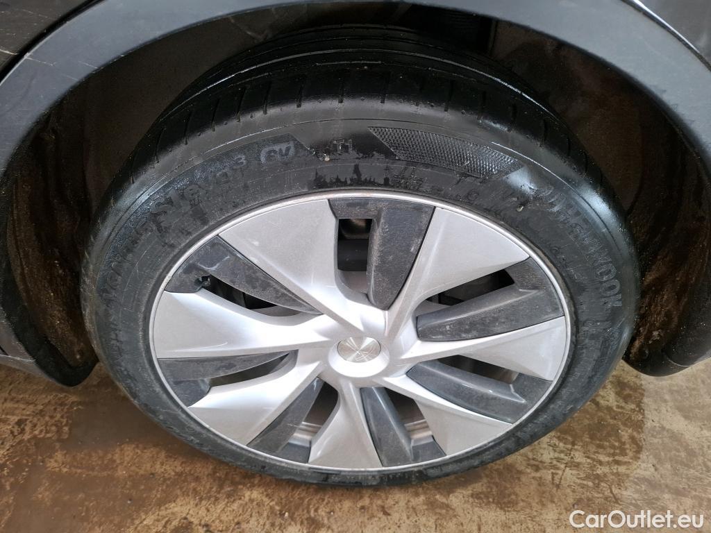  Tesla  Model Y TESLA  / 2021 / 5P / SUV RWD #1