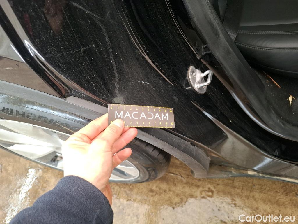  Tesla  Model Y TESLA  / 2021 / 5P / SUV RWD #60