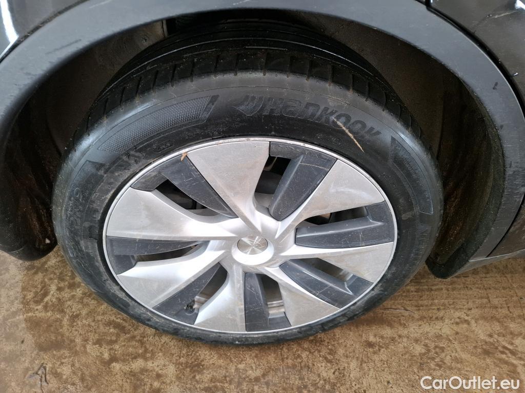  Tesla  Model Y TESLA  / 2021 / 5P / SUV RWD #15