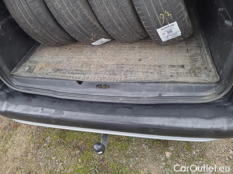  Peugeot  RIFTER   (06.2018->)  1.5BHDi 130 Allure #14