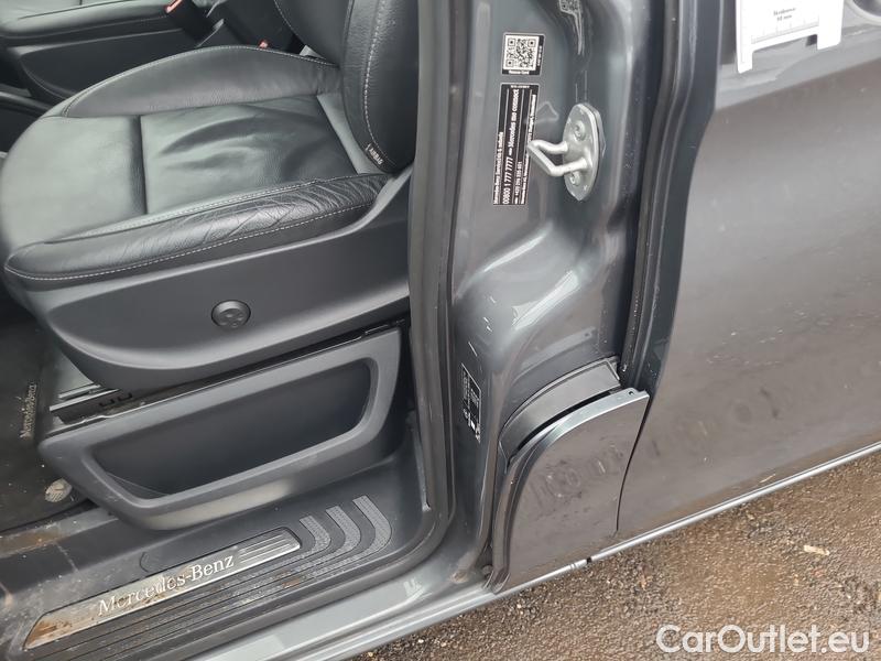  Mercedes  V-Klasse  (W447)  (2014) V 300 d L Avantgarde AT 5d #17