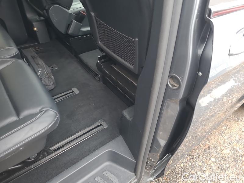  Mercedes  V-Klasse  (W447)  (2014) V 300 d L Avantgarde AT 5d #44