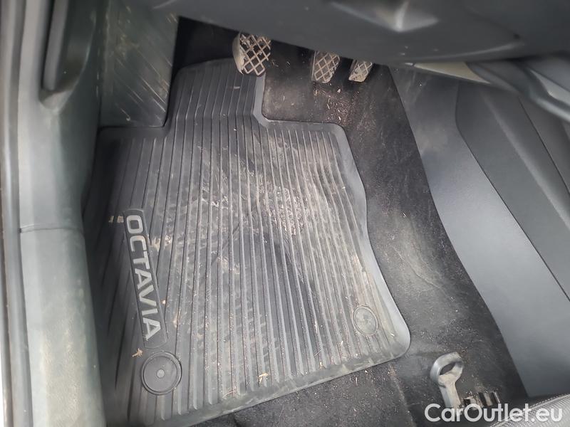  Skoda  Octavia  Combi (NX3)(2020) Oct.Combi 2.0TDI 85 Ambition #7