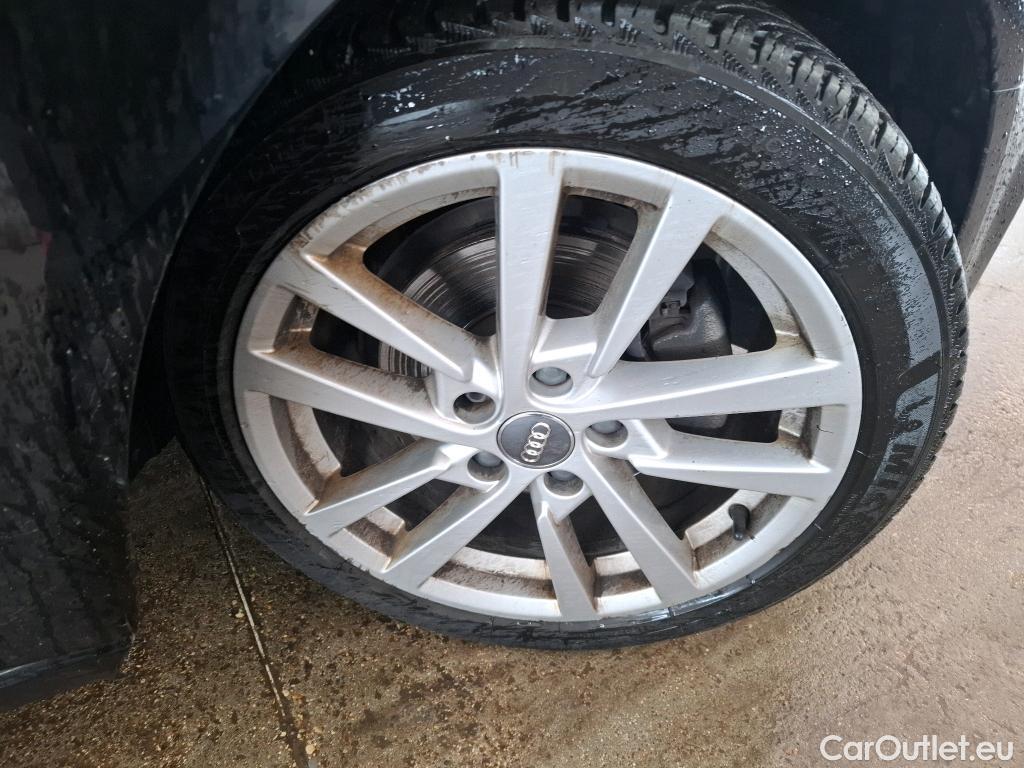  Audi  A3 AUDI  Sportback / 2016 / 5P / Berline 35 TFSI 150 COD S TRONIC BUSINESS LINE #18