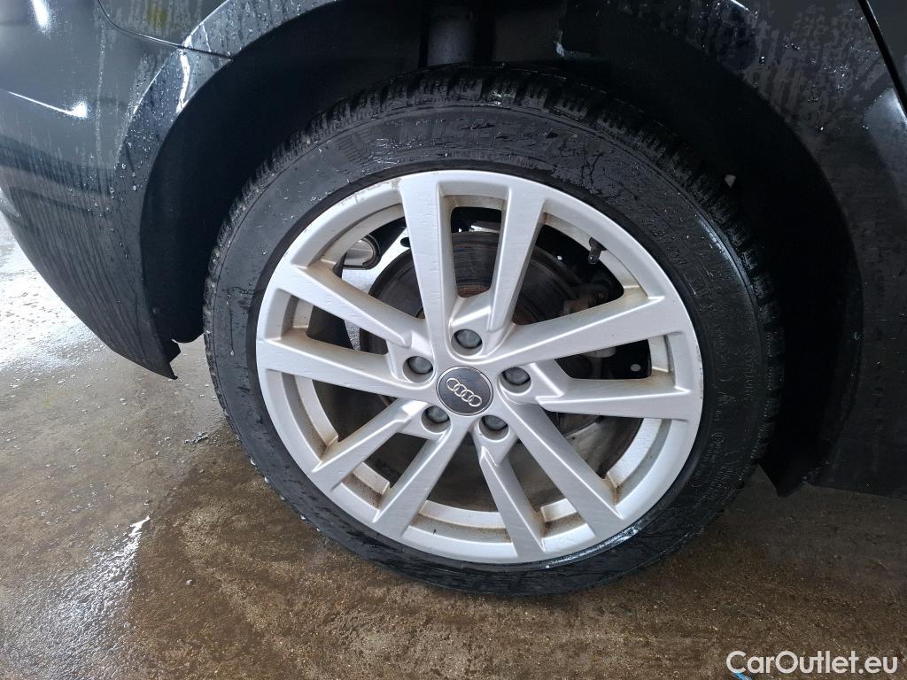  Audi  A3 AUDI  Sportback / 2016 / 5P / Berline 35 TFSI 150 COD S TRONIC BUSINESS LINE #12