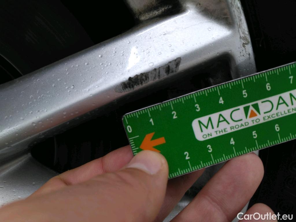  Bmw  Serie 2 Série 2 Active Tourer 216d Lounge 1.5 115CV BVA7 E6d #22