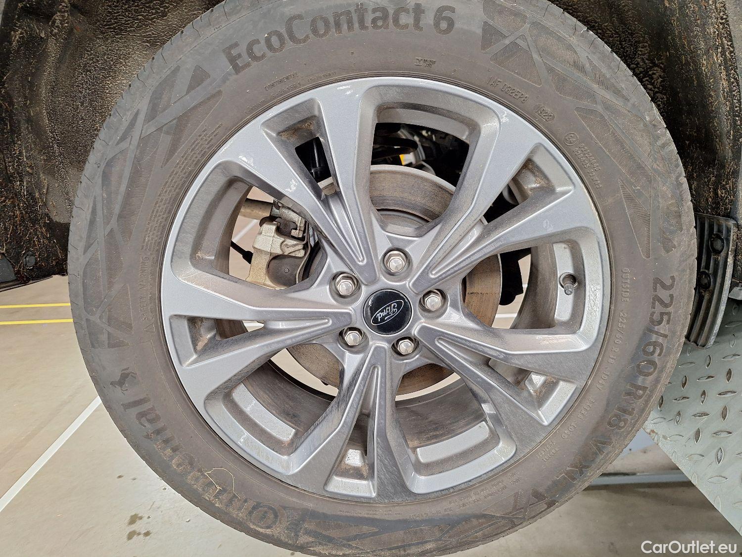  Ford  Kuga Ford,  '19 PHEV, Ford  2.5i PHEV Aut. 165kW ST-Line 5d #3