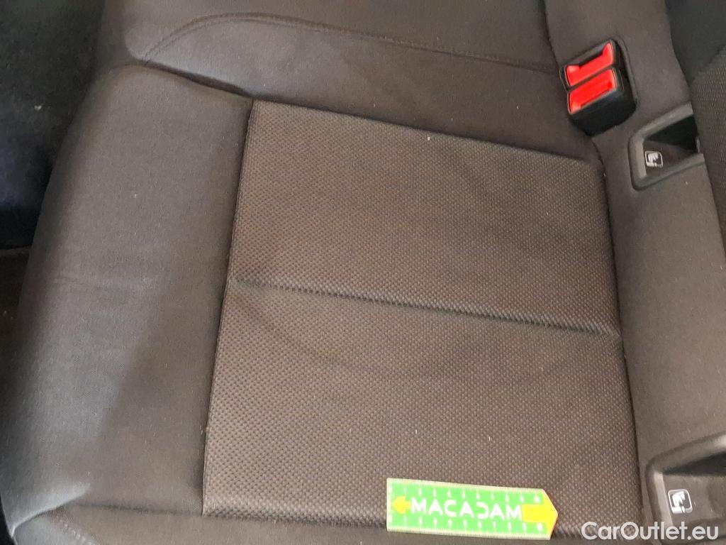  Audi  A3 AUDI  Sportback / 2020 / 5P / Berline 40 TFSI e 204 S Tronic Business Line #25