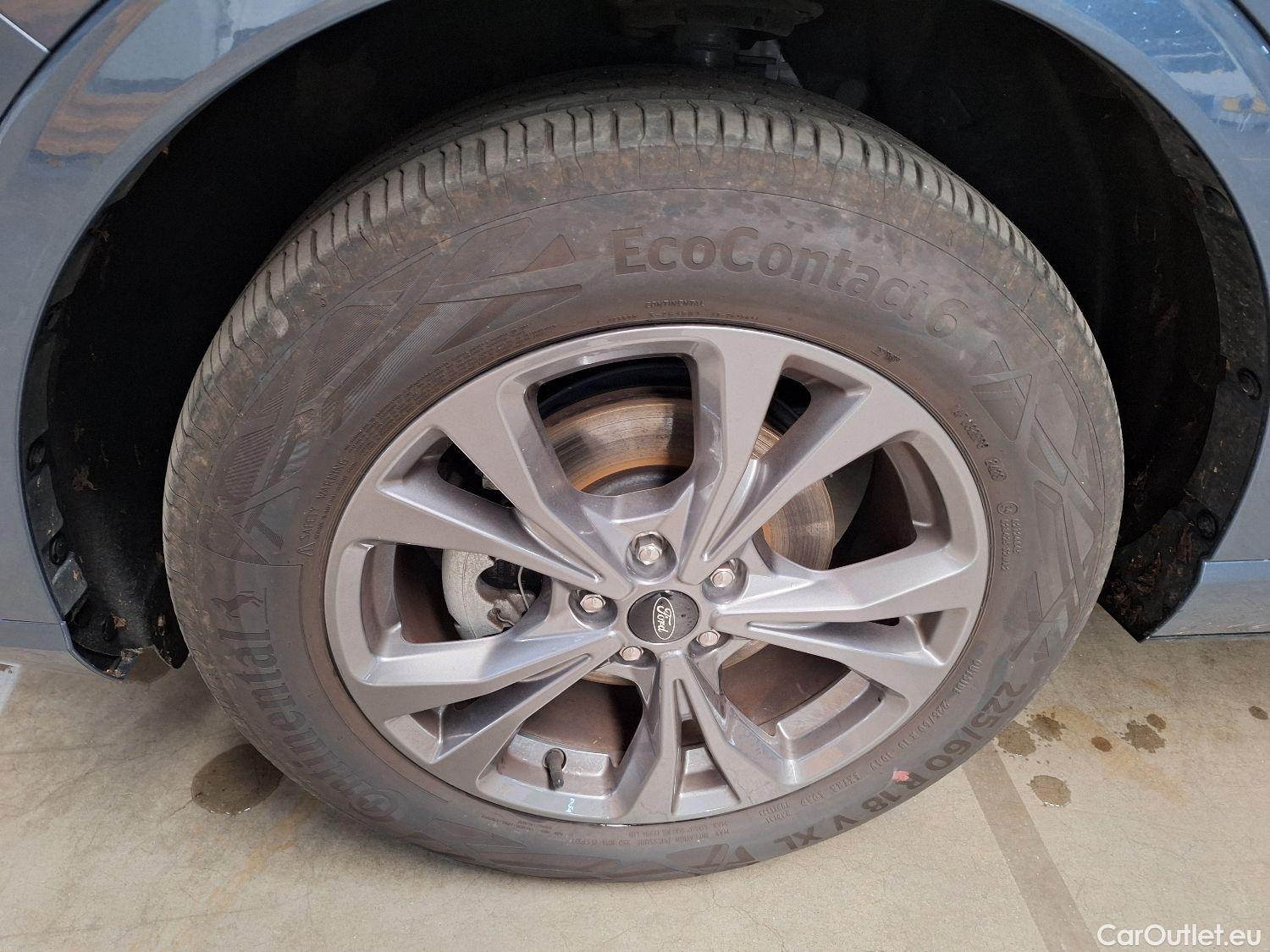  Ford  Kuga Ford,  '19 PHEV, Ford  2.5i PHEV Aut. 165kW ST-Line 5d #18