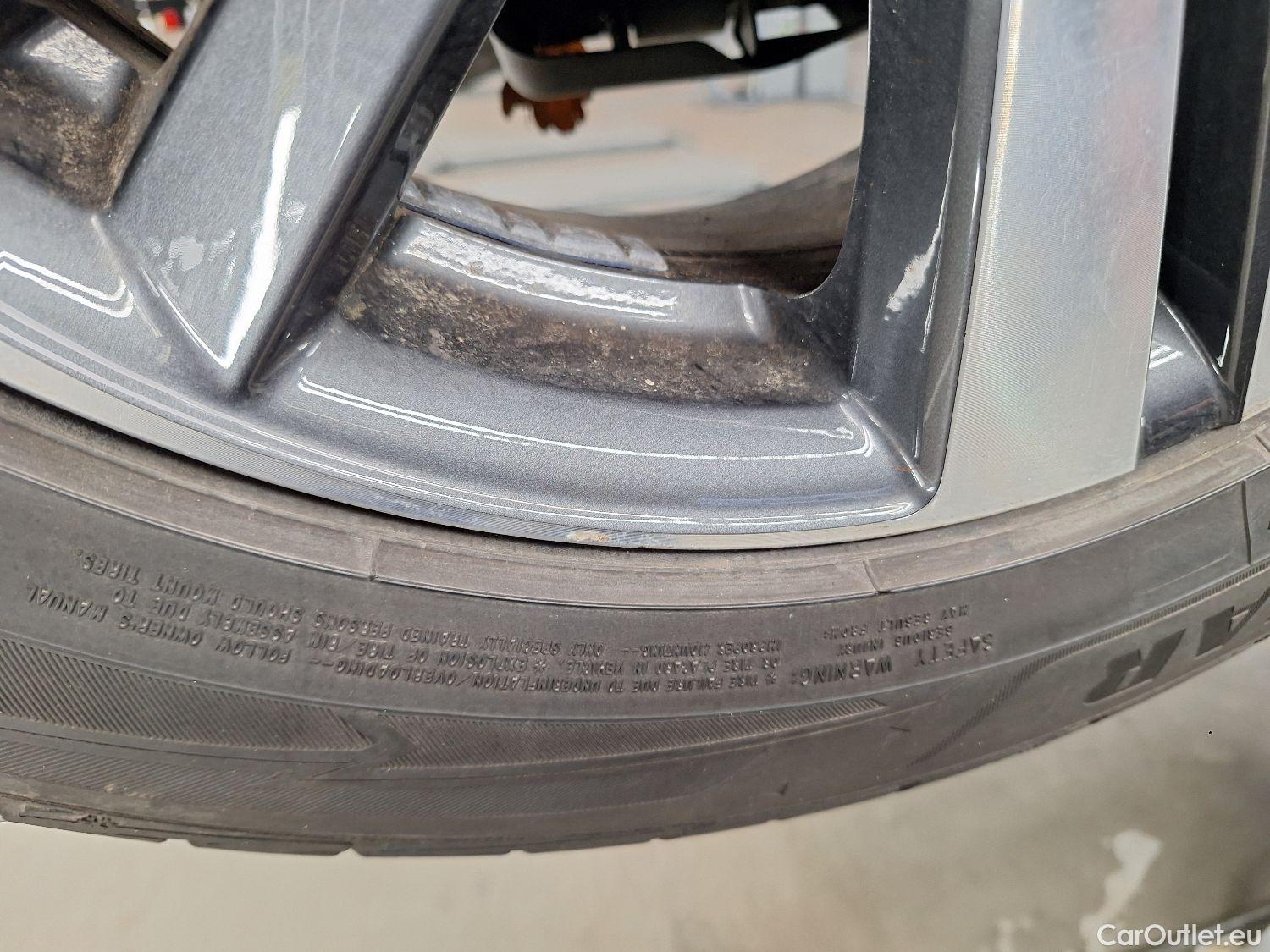  Peugeot  3008 Peugeot,  FL'20 PHEV, Peugeot  Hybrid 225 e-Auto8 Allure 5d #5