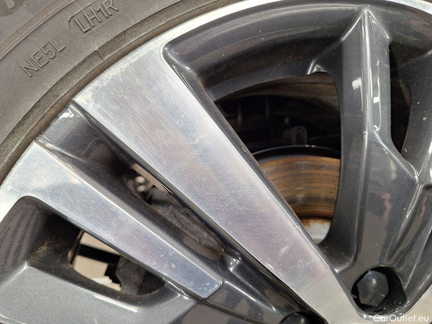  Peugeot  3008 Peugeot,  FL'20 PHEV, Peugeot  Hybrid 225 e-Auto8 Allure 5d #6