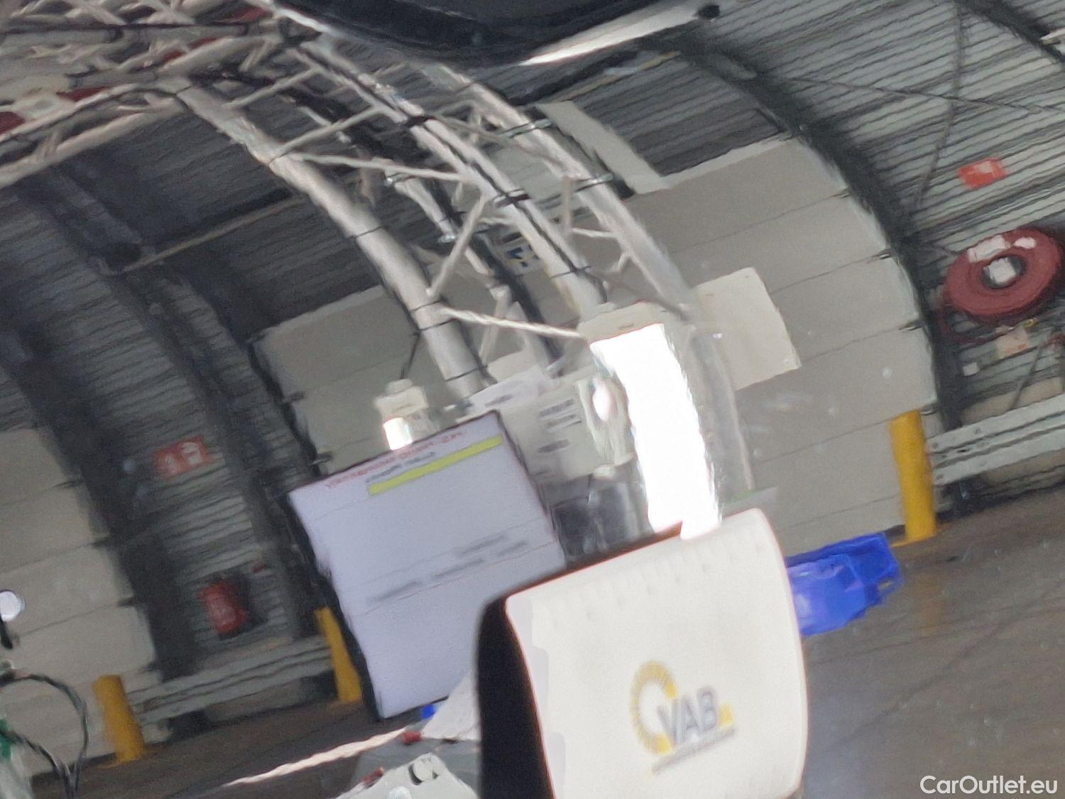  Peugeot  3008 Peugeot,  FL'20 PHEV, Peugeot  Hybrid 225 e-Auto8 Allure 5d #17