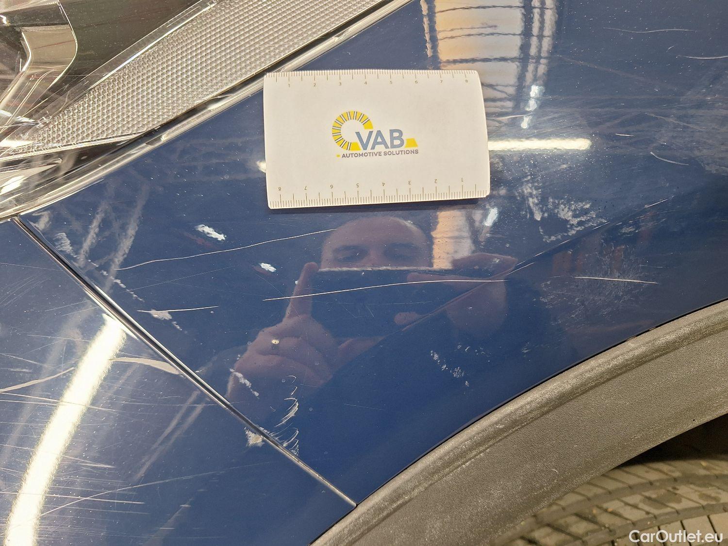  Ford  Kuga Ford,  '19, Ford  2.5i PHEV Aut. 165kW Titanium 5d #31