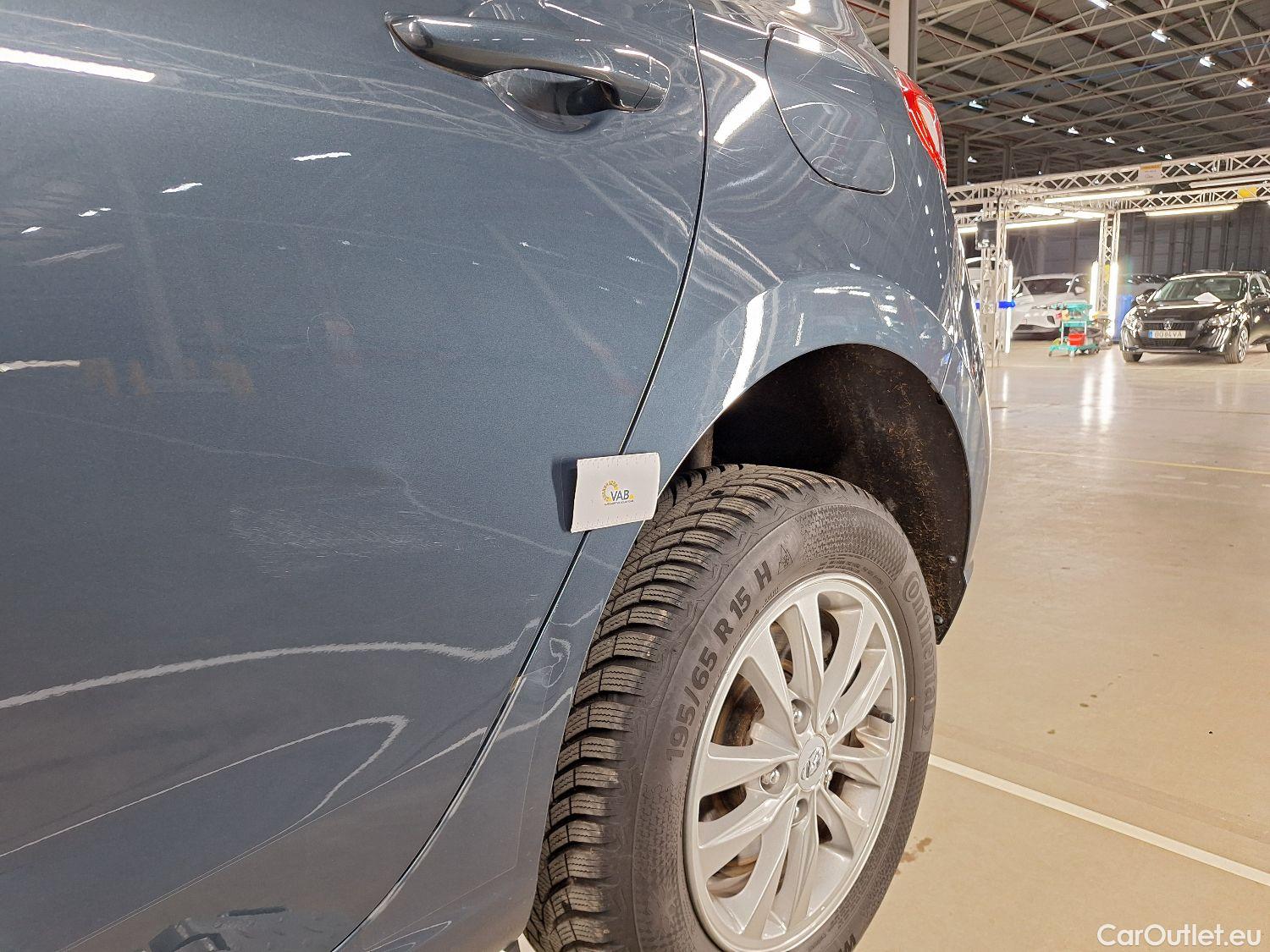  Hyundai  i30 Hyundai,  FL'20, Hyundai  5D 1.0 T-GDi 88kW Twist 5d #23