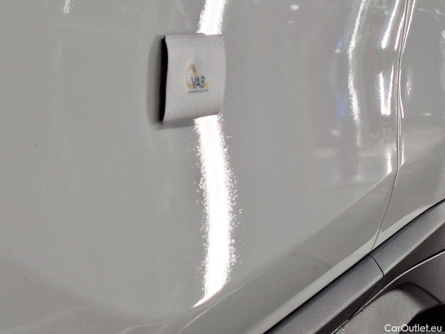  Bmw  X1 BMW,  FL'19, BMW  sDrive18dA (110 kW) 5d #28