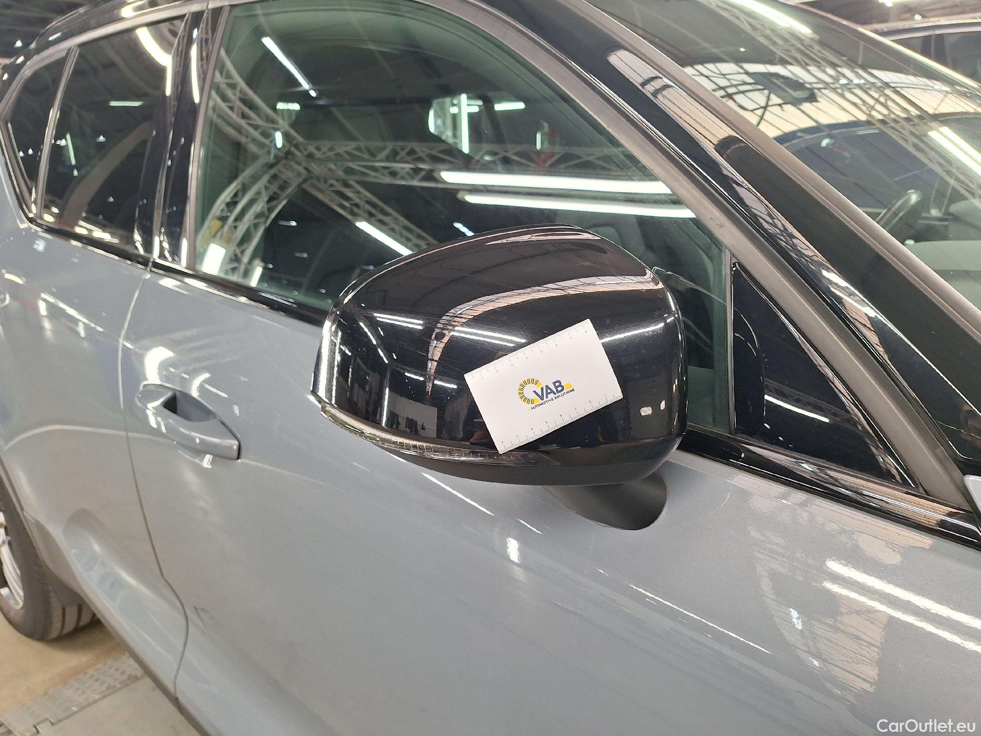  Volvo  XC 40 Volvo, XC40 '17, Volvo XC40 D4 AWD Geartronic R-Design 5d #55