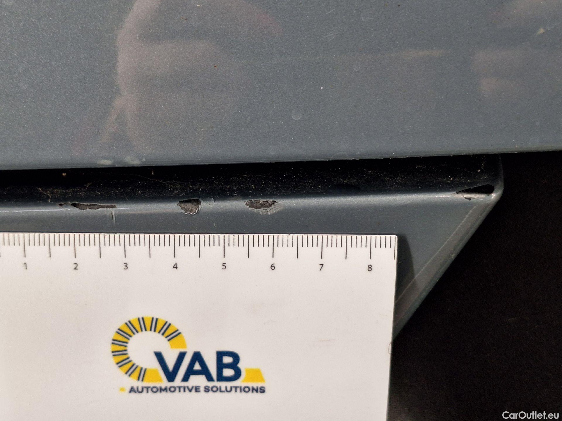  Volvo  XC 40 Volvo, XC40 '17, Volvo XC40 D4 AWD Geartronic R-Design 5d #40