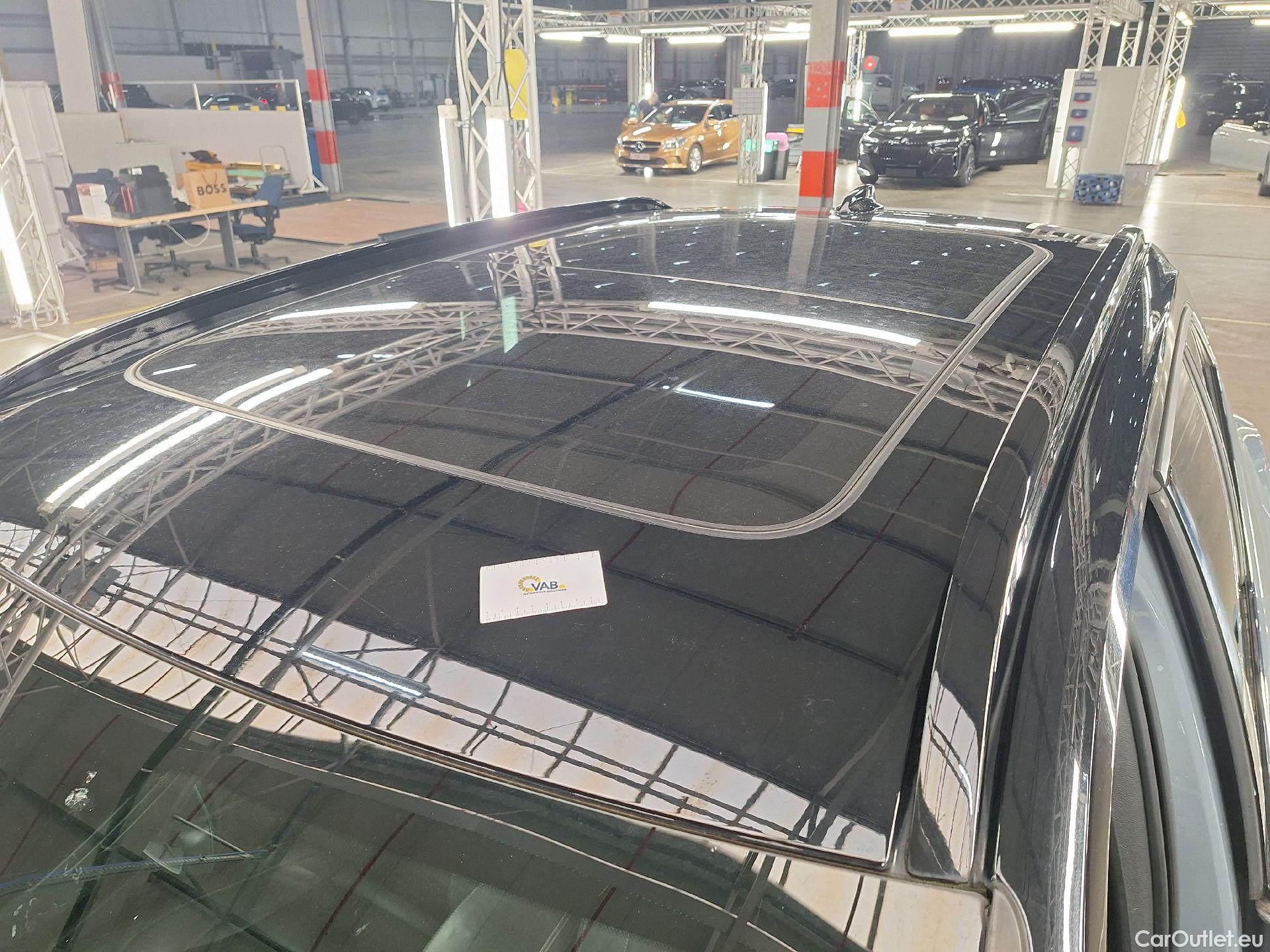  Volvo  XC 40 Volvo, XC40 '17, Volvo XC40 D4 AWD Geartronic R-Design 5d #15