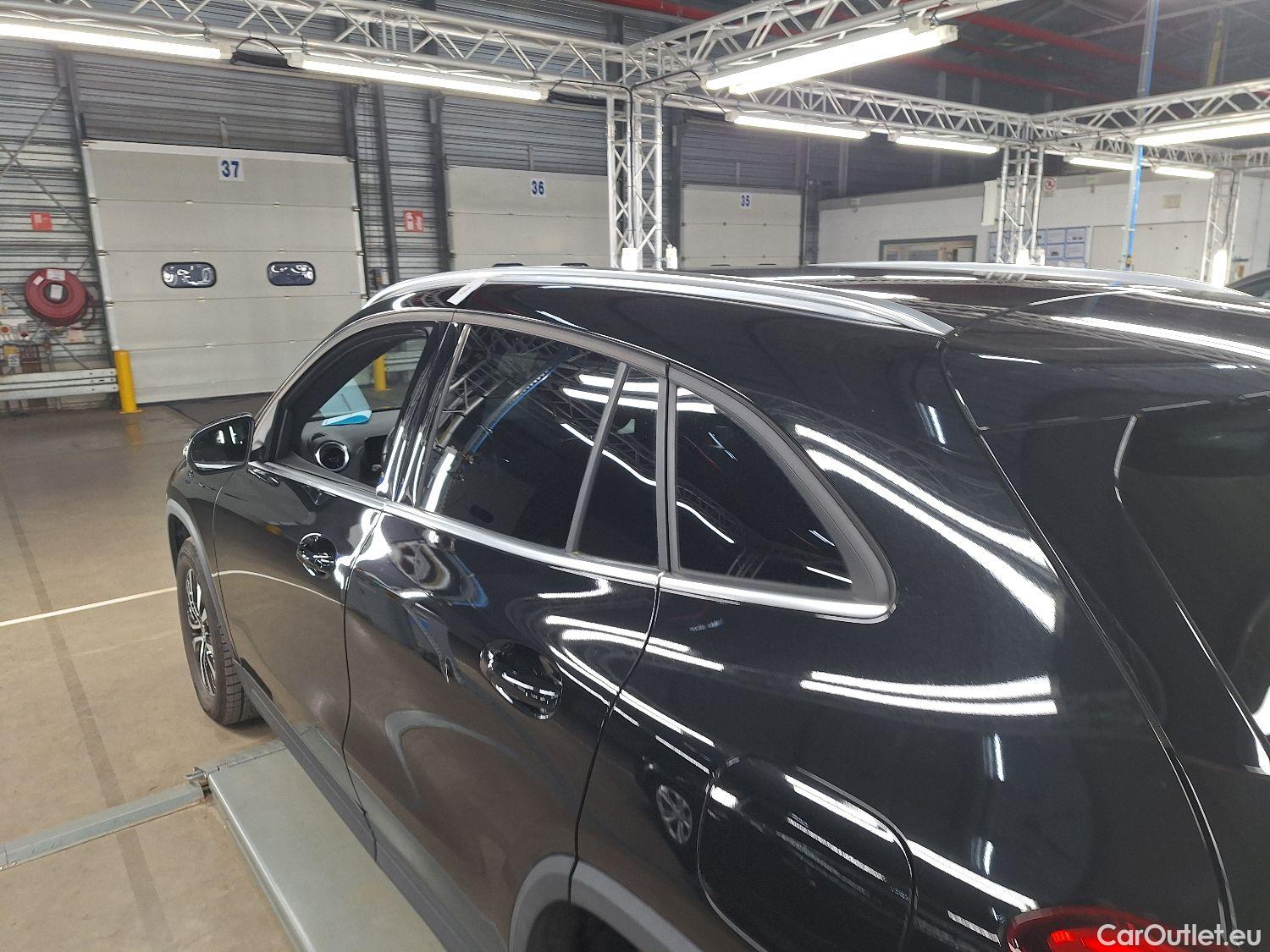  Mercedes  GLA Mercedes,  '20, Mercedes-Benz   180 d Business Solution 5d #25