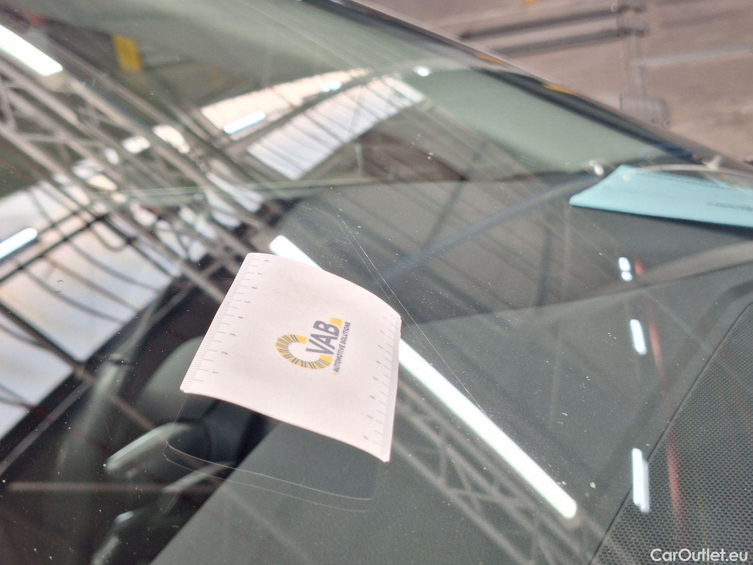  Audi  Q3 Audi,  SB '19, Audi  Sportback 35 TDI S tronic S Line Business  #31