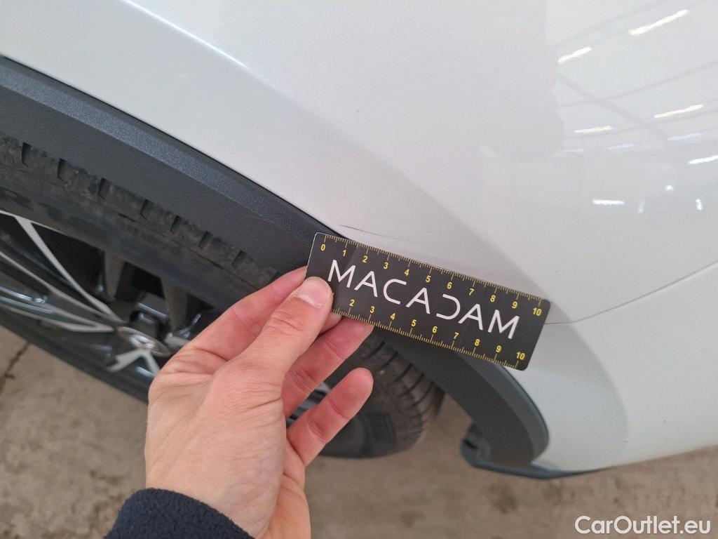  Toyota  C-HR TOYOTA  / 2016 / 5P / SUV 1.8 HYBRIDE 122 DISTINCTIVE #55