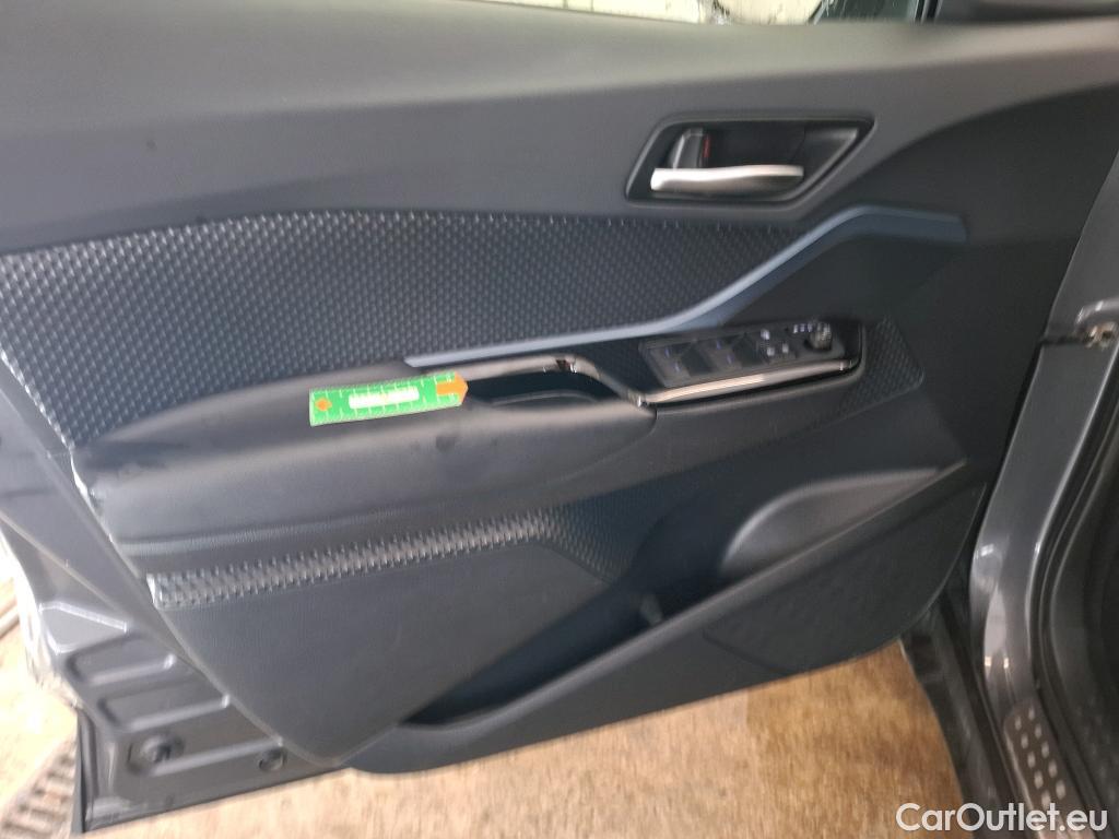  Toyota  C-HR TOYOTA  / 2016 / 5P / SUV 2.0 HYBRIDE 184 COLLECTION #7