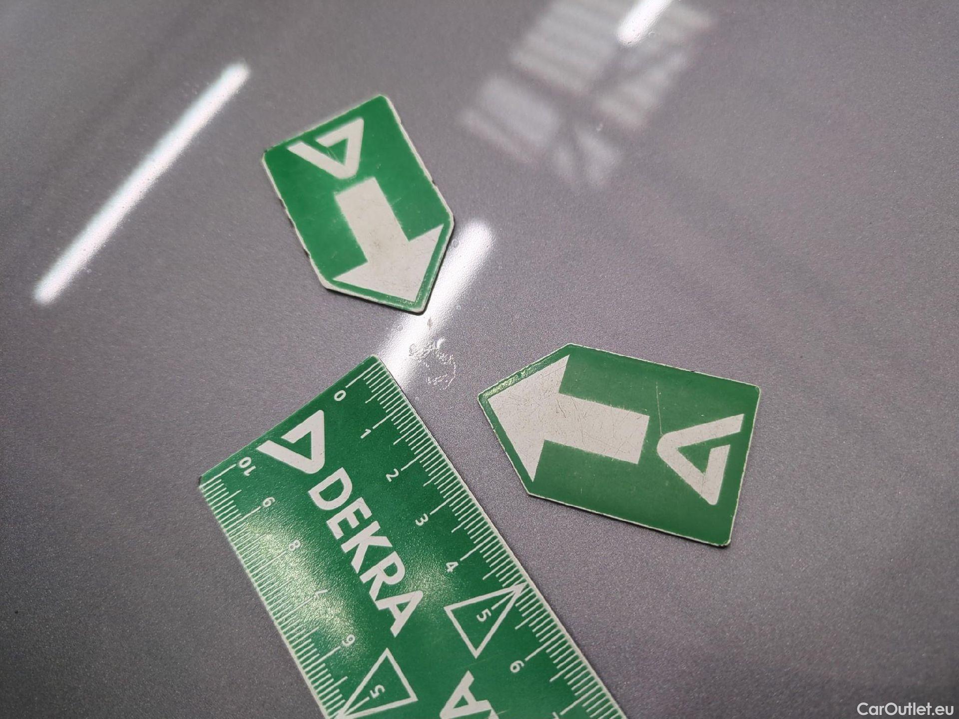  Renault  Captur RENAULT  / 2019 / 5P / SUV techno mild hybrid 160 EDC #19