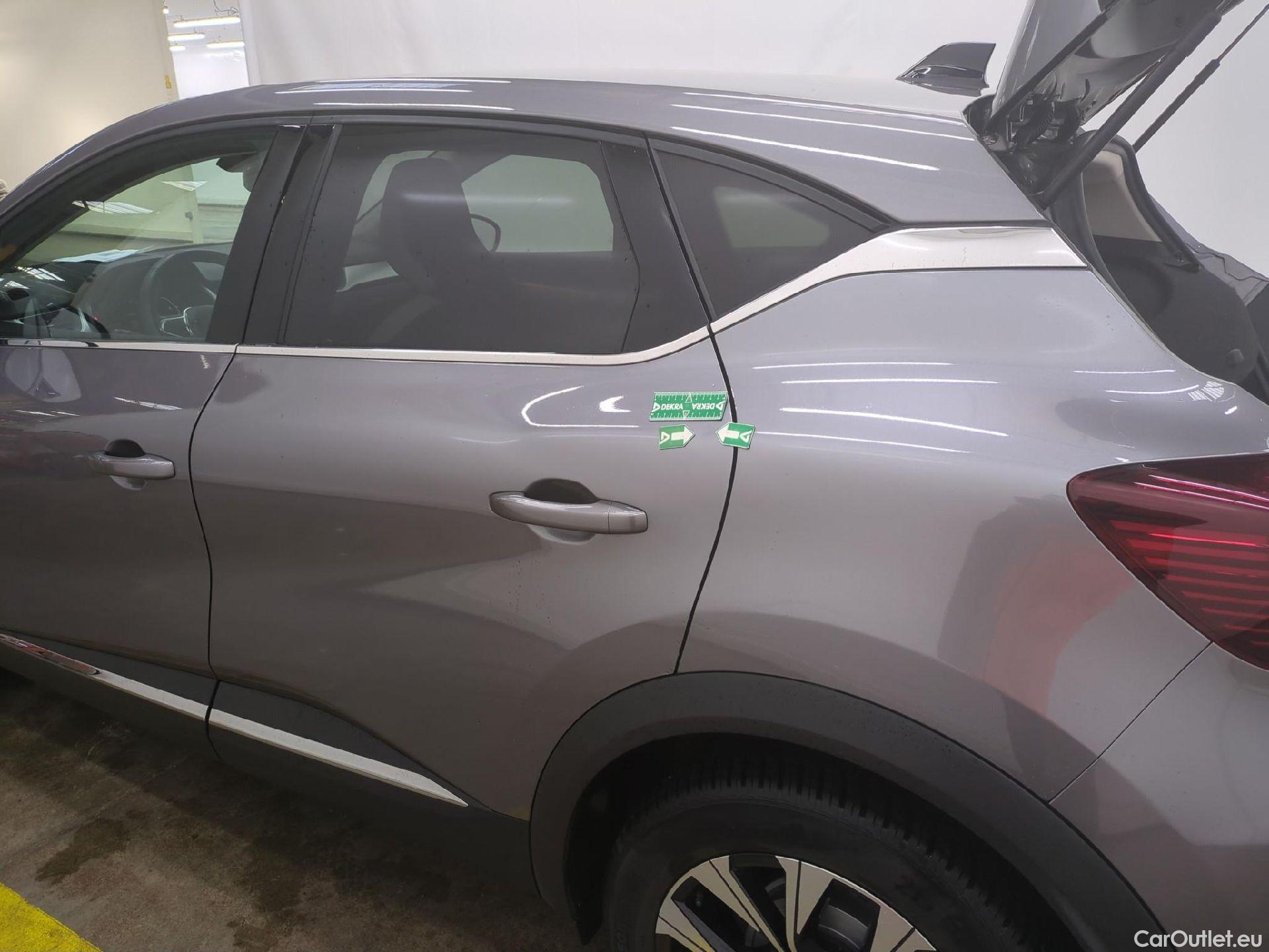  Renault  Captur RENAULT  / 2019 / 5P / SUV techno mild hybrid 160 EDC #10