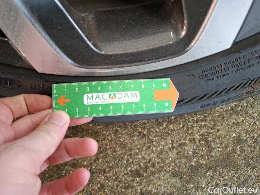  Renault  Captur RENAULT  / 2019 / 5P / SUV Intens E-Tech hybride recharg 160 - 21 #10