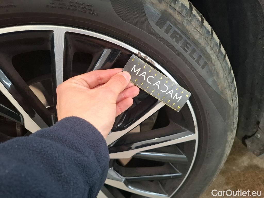  Toyota  C-HR TOYOTA  / 2016 / 5P / SUV 1.8 HYBRIDE 122 DISTINCTIVE #5