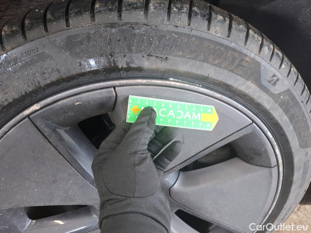  Tesla  Model 3 TESLA  / 2018 / 4P / Berline Grande Autonomie #24