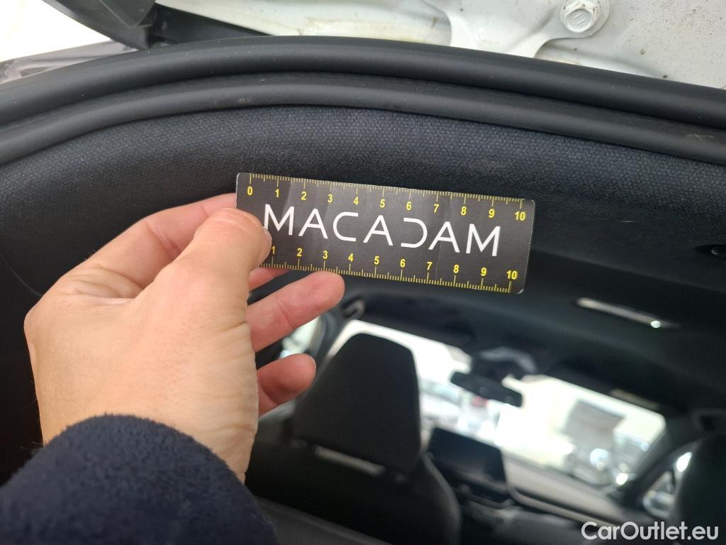  Toyota  C-HR TOYOTA  / 2016 / 5P / SUV 1.8 HYBRIDE 122 DISTINCTIVE #43