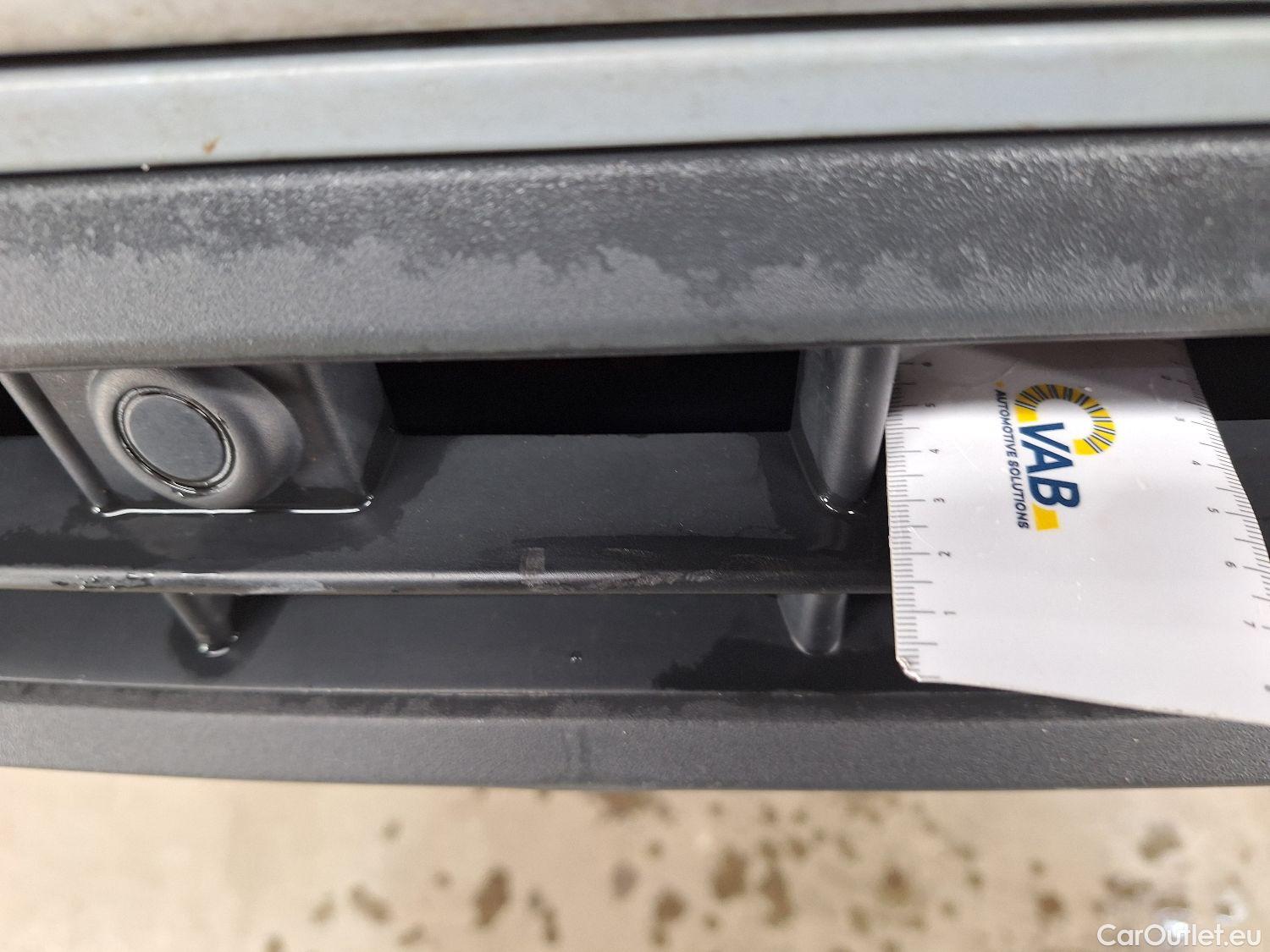  Audi  Q2 Audi,  FL'20, Audi  1.0 30 TFSI 81kW Attraction 5d #4