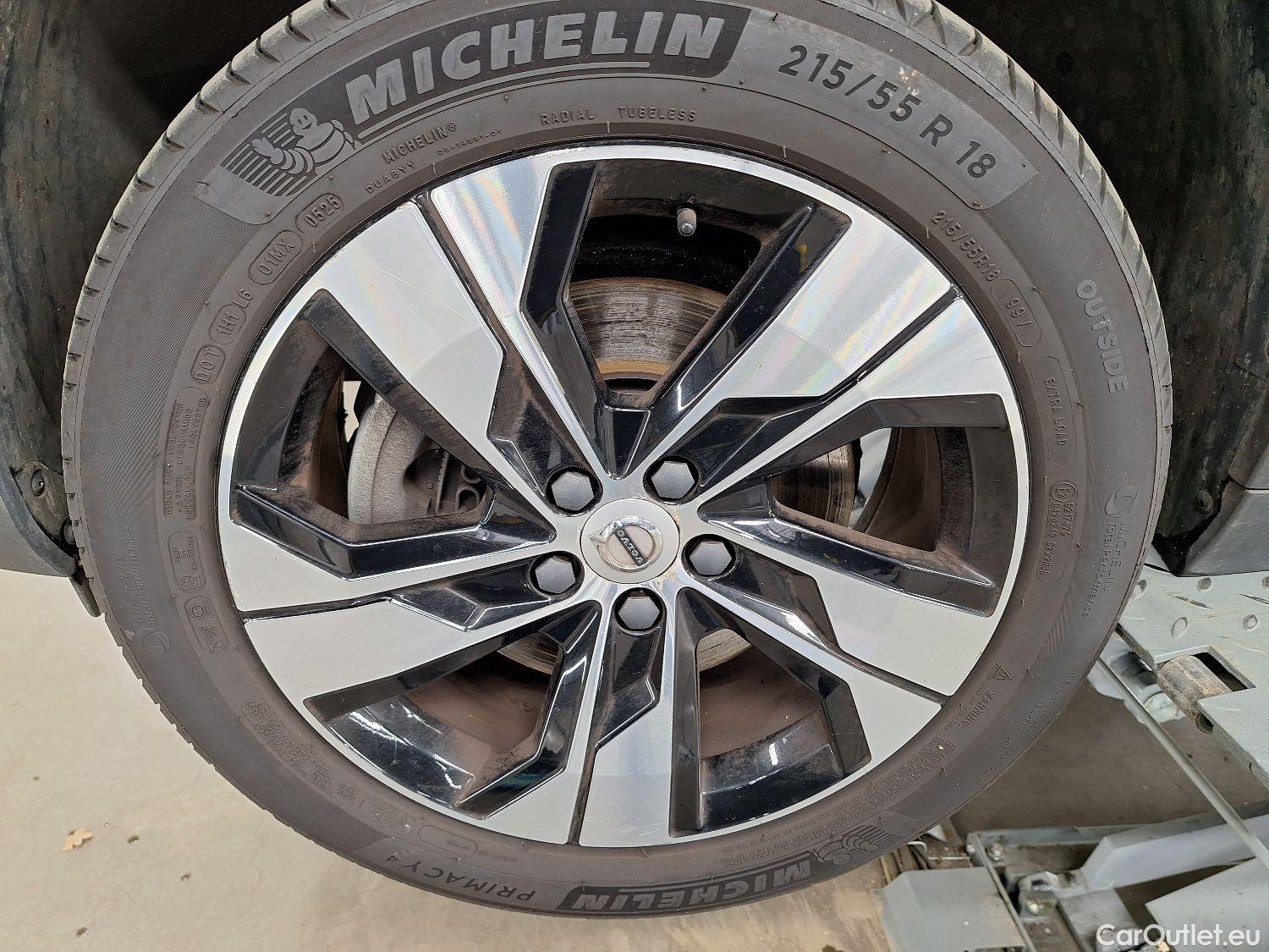  Volvo  V60 Volvo,  '18, Volvo  Cross Country B4 4x4 Geartronic Cross Co #37