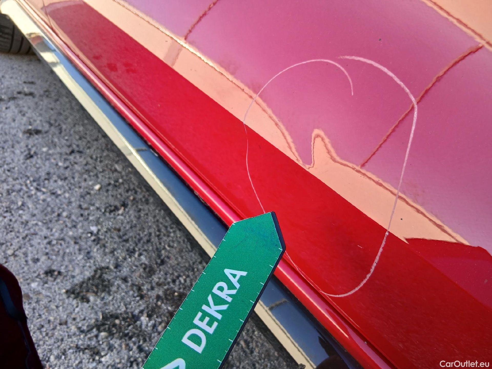  Audi  A3 AUDI  / 2020 / 5P / berlina con portón Sportback S line 40 TFSI e 150kW S tron #53